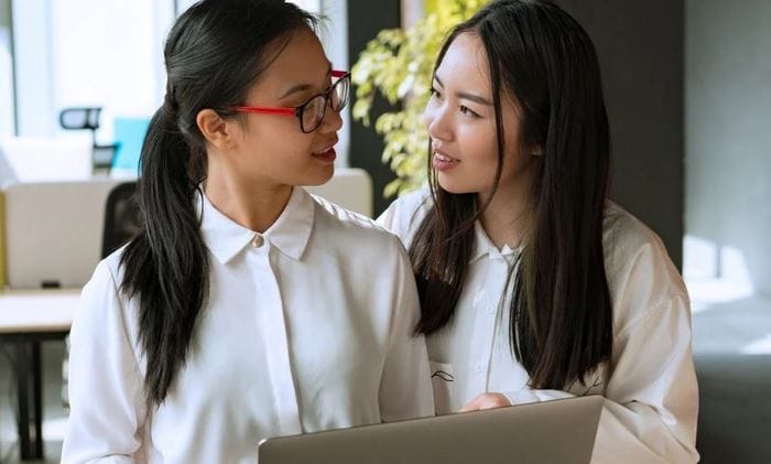 Dùng get round to trong câu hỏi là thể hiện sự quan tâm về tiến độ hay nhắc nhẹ, kiểm tra công việc của ai đó