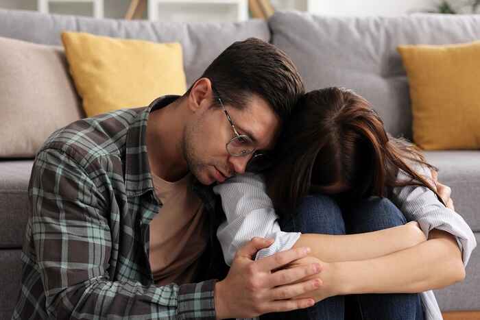 Make up for dễ bị nhầm lẫn với cấu trúc make amends for khi nói về việc sửa chữa lỗi lầm